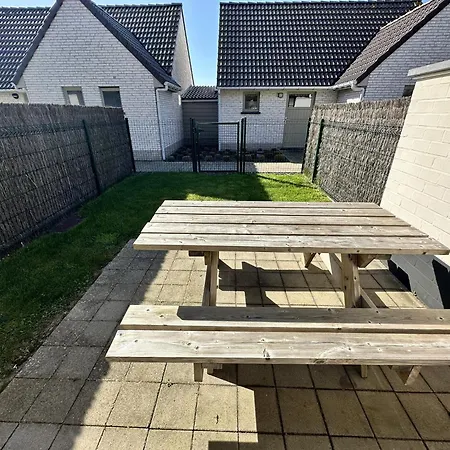 In Near Sandy Beaches, Cleaning Included Holiday home Koksijde